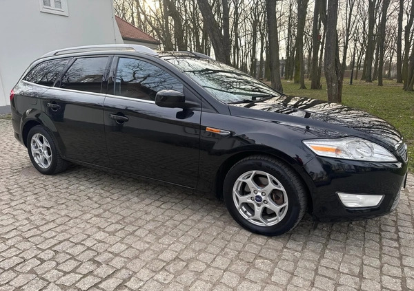 Ford Mondeo cena 21900 przebieg: 238200, rok produkcji 2010 z Kutno małe 781
